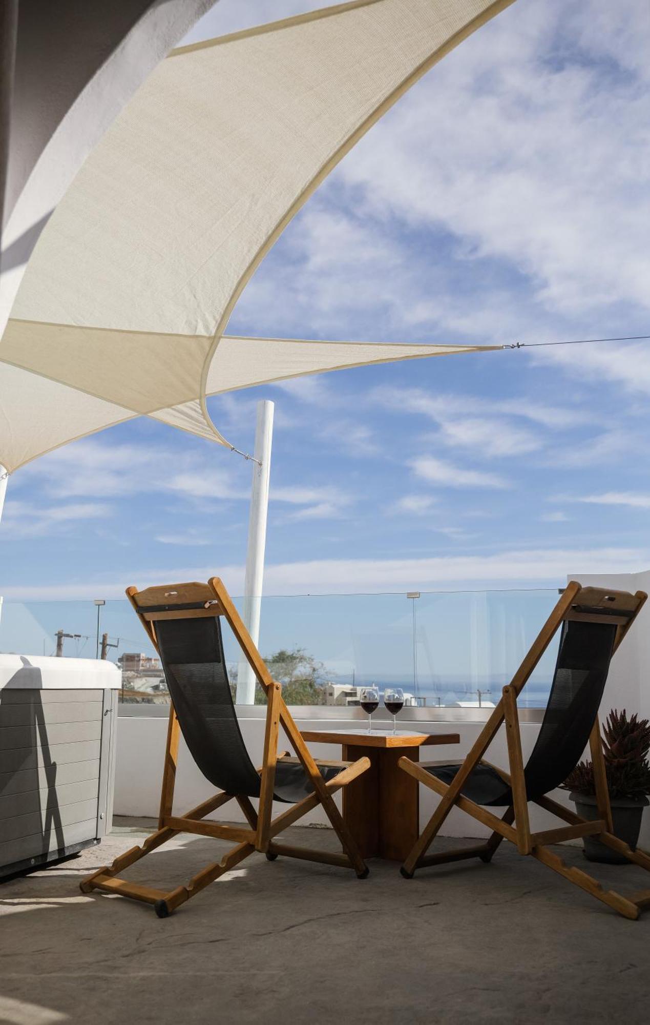 Valery Suites Fira  Exterior foto